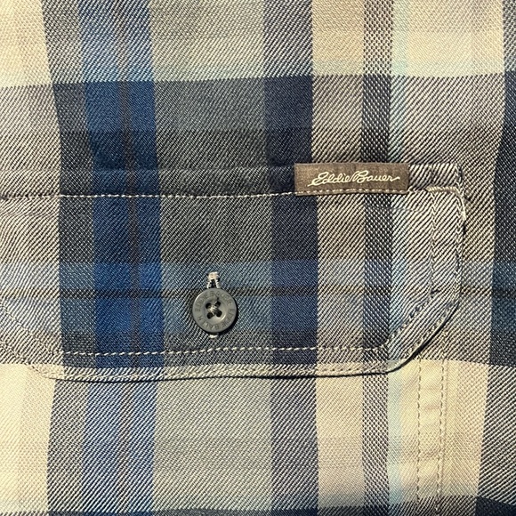 Eddie Bauer Blue Plaid Button-up Shirt, size 2XL, Long Sleeve - Picture 3 of 5